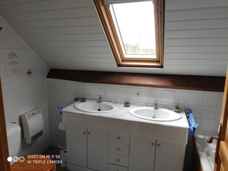 Apartament Gite Le Grenier Aux Portes De Broceliande Réminiac Zewnętrze zdjęcie
